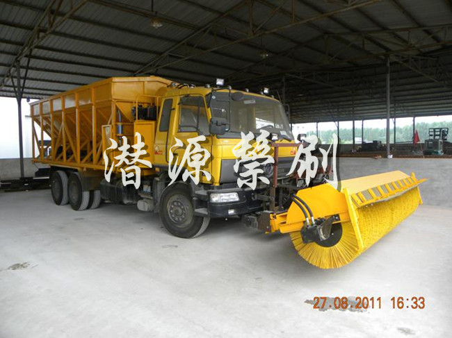 ɨѩ����ˢ-ɨѩ��ëˢ